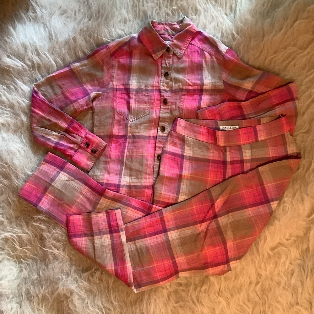 Pendleton Linen Set - image 1